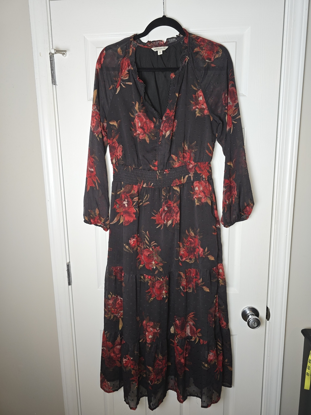 FRYE AND CO. Black Dress with Red Floral Print Size Medium